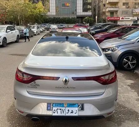 RENAULT MEGANE SIGNATURE