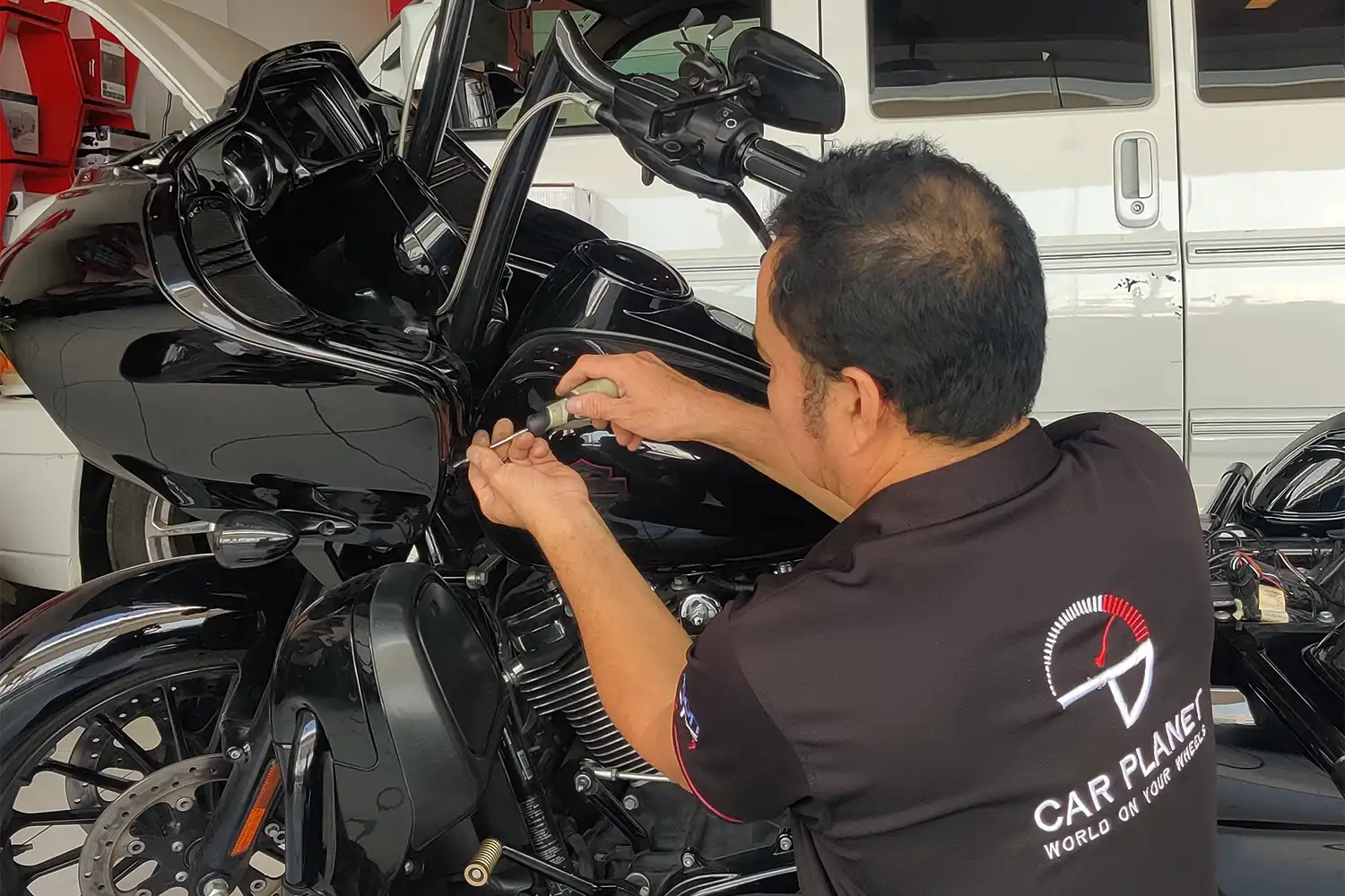 Premium Car Accessories in Dubai | Carplanet